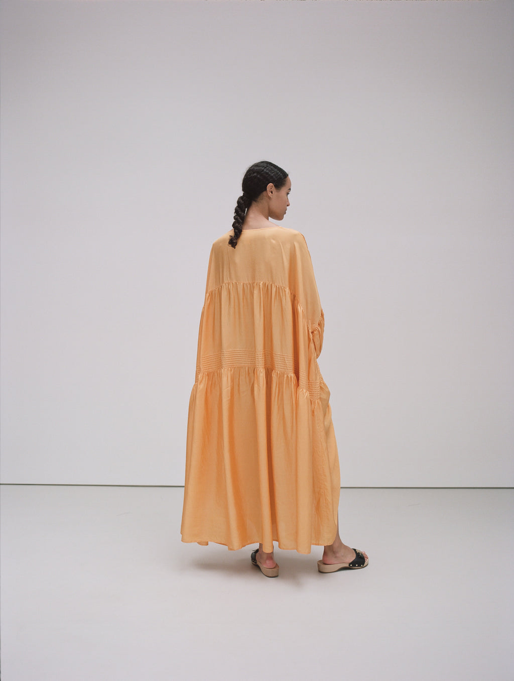 anaak airi maxi dress Anaak Airi Maxi Dress in Vermilion