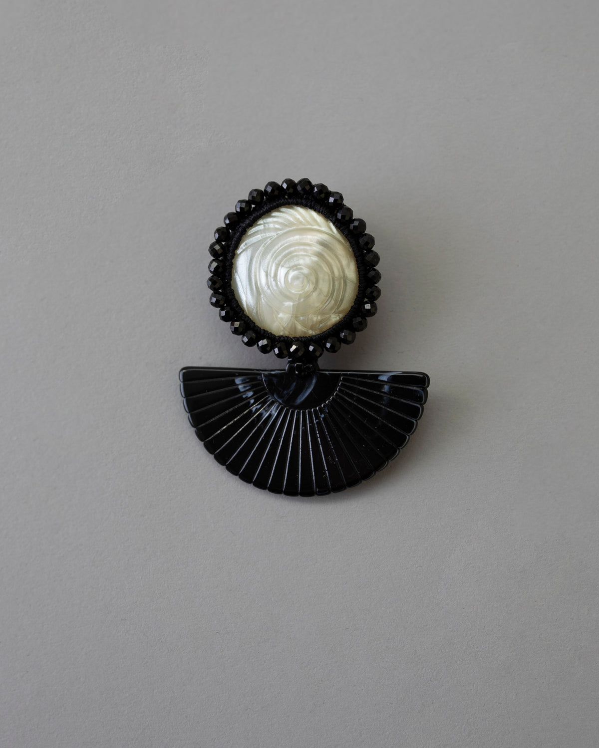 Black Fan Brooch