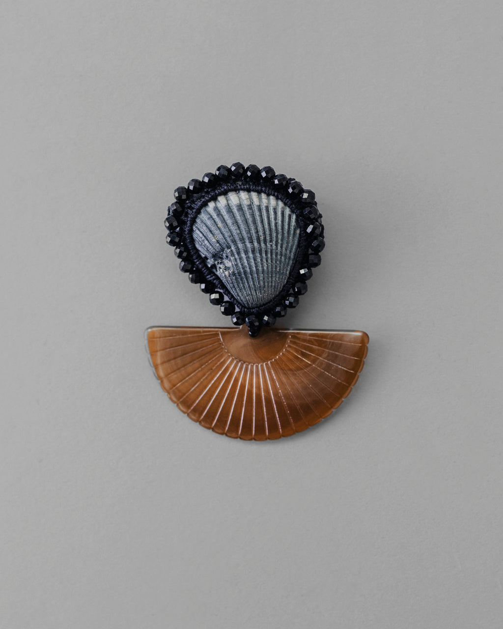 Brown Fan Brooch