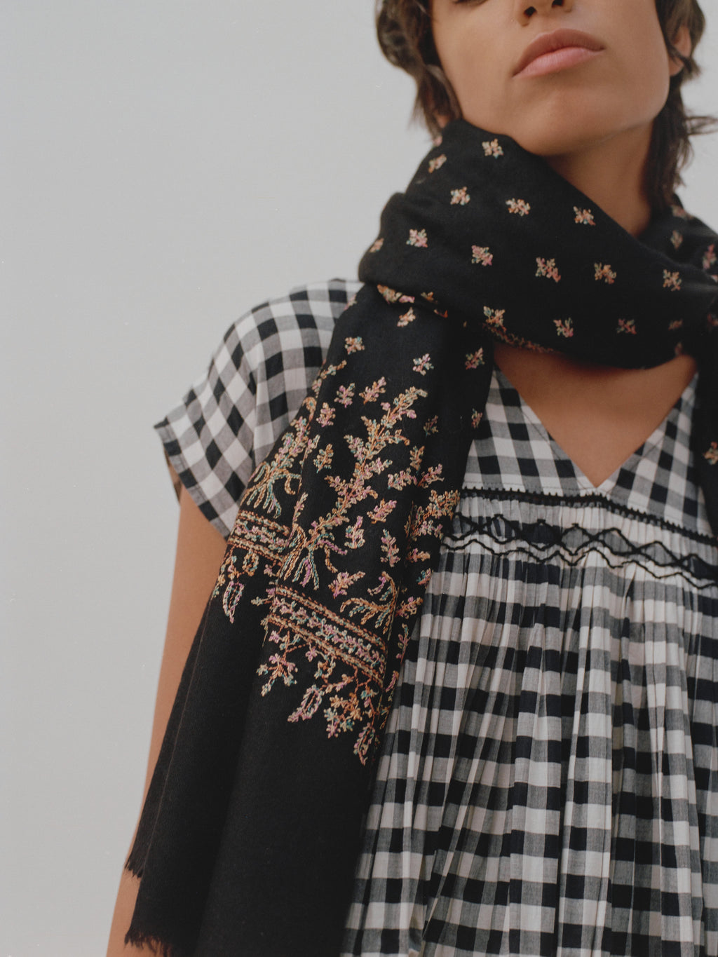 Yaser Shaw Embroidered Pashmina Shawl