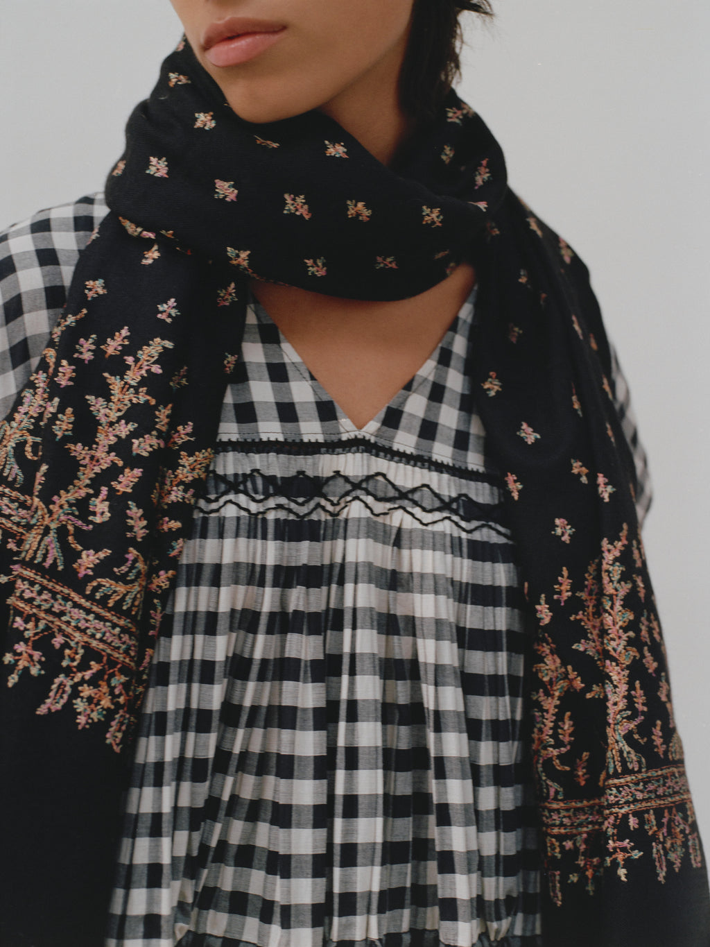 Yaser Shaw Embroidered Pashmina Shawl