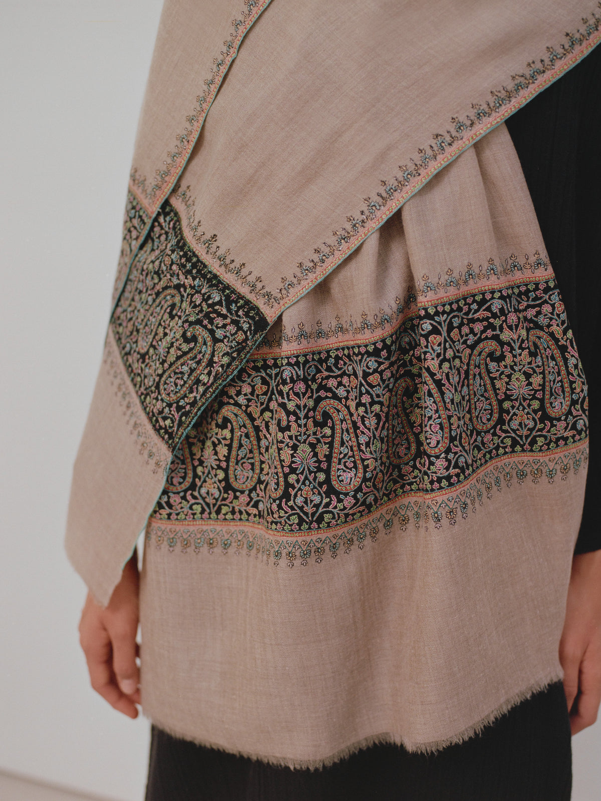 Yaser Shaw Embroidered Pashmina Shawl