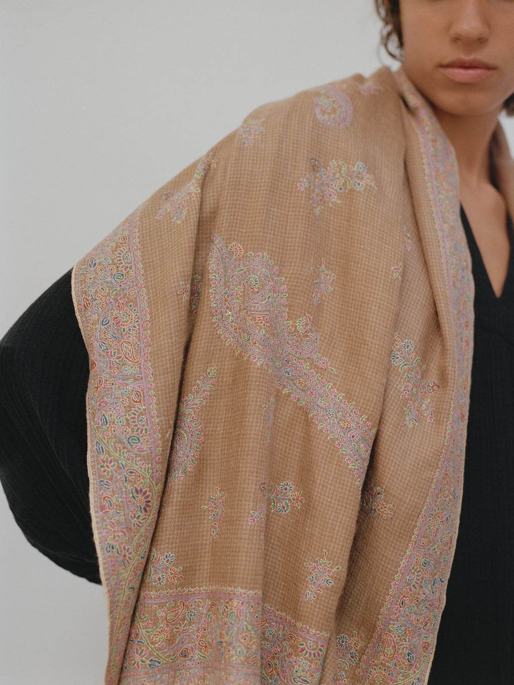 Yaser Shaw Embroidered Pashmina Shawl